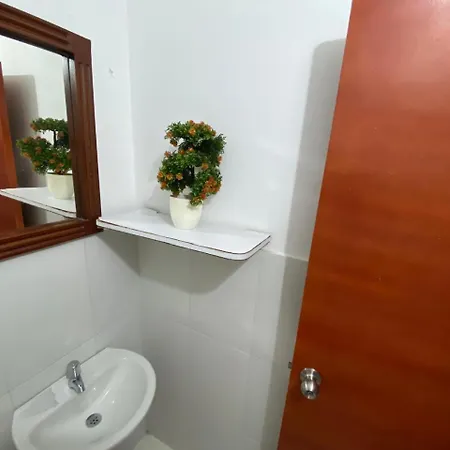 Pensión Paraíso En Bocagrande 3*